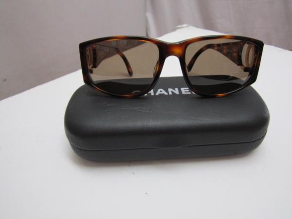 ○CHANEL シャネル サングラス 02461 91235 保管ケース付 ○/K CHANEL