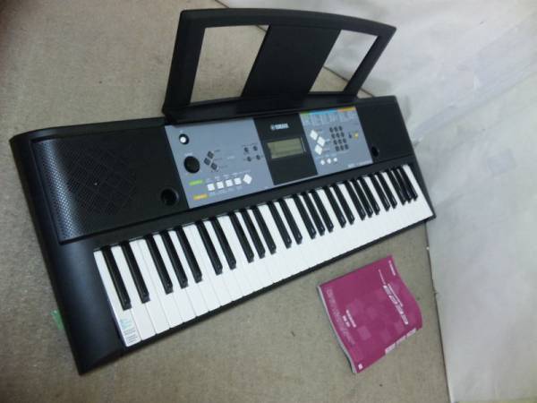 YAMAHA PSR-E233 61鍵盤 キーボード【付属品あり】 PSR-E233 Yamaha Keyboard - Portable 61-Key Electronic | To Music