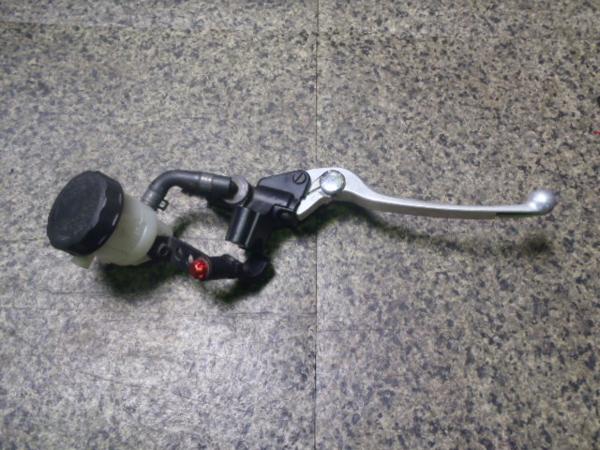 ゼファー400 ZR400C-013 【社外フロントマスターシリンダー】