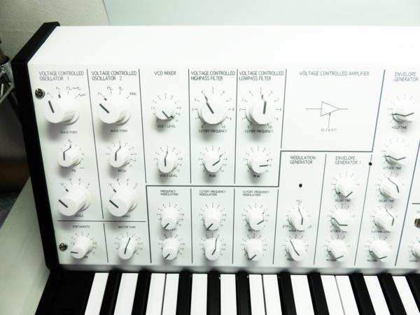 KORG MS-20 mini-WM ホワイト・モノトーン SQ－1 付 限定品 m_z