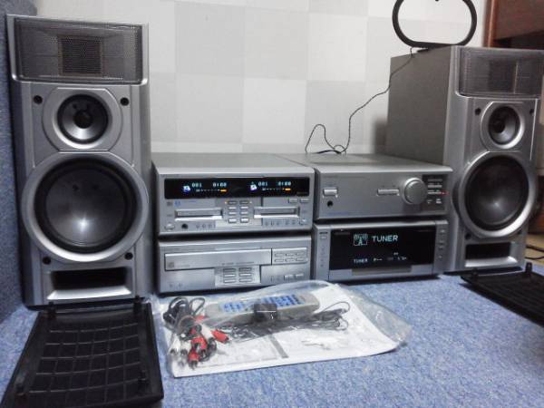 動作品 KENWOOD NEW ALLORA XT-7MD 6CD/6MDフルサイズMDシステムコンポ