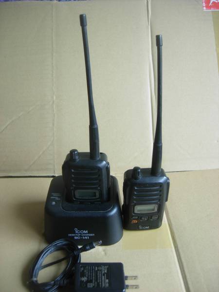 ＩCOM アイコム IC-UH35CTM　UHF帯 簡易無線機 2台セット