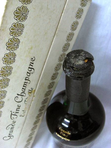 【オールドボトル】Bisquit Dubouchi ビスキー エクストラ ヴィエイユ 箱付 Extra Vieille