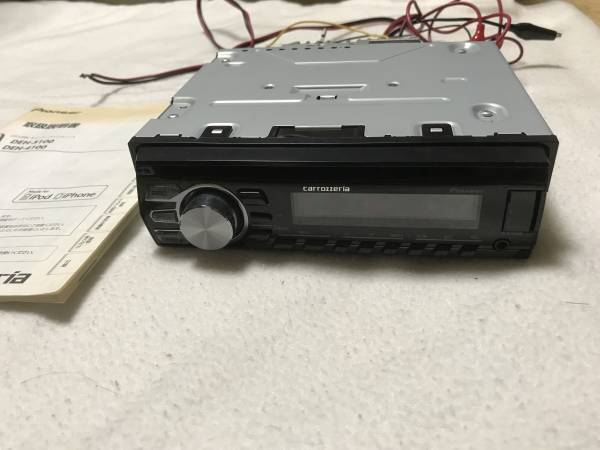 carrozzeria　CD/USB/チューナーメインユニット　DEH-4100　_1