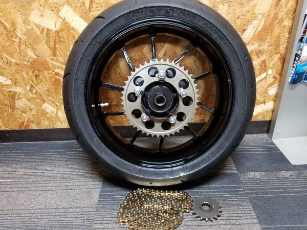 貴重 cb1300純正ホイール 美品 貴重cb1300純正ホイール美品 【公式通販】