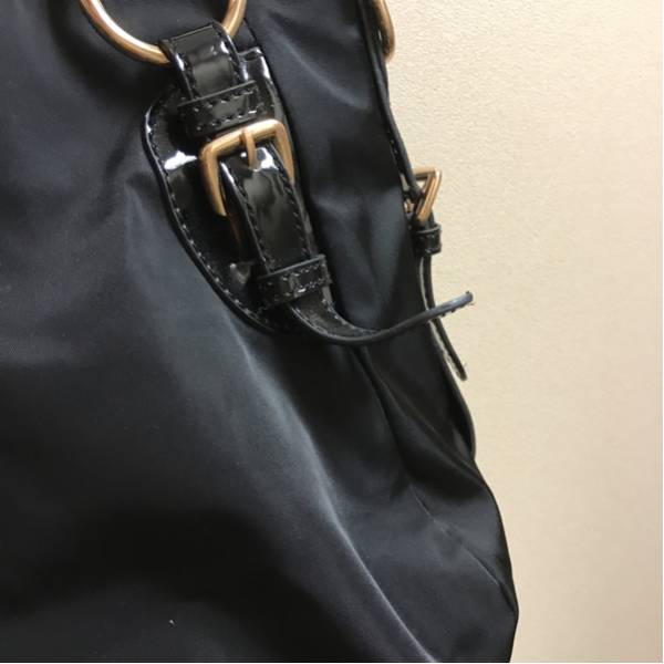 PRADA プラダ ハンドバック 部分エナメル使い ブラック