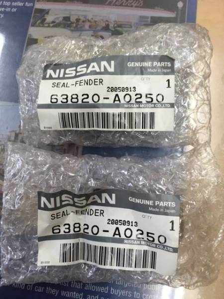 ハコスカ用　ＧＴエンブレム　2個セット