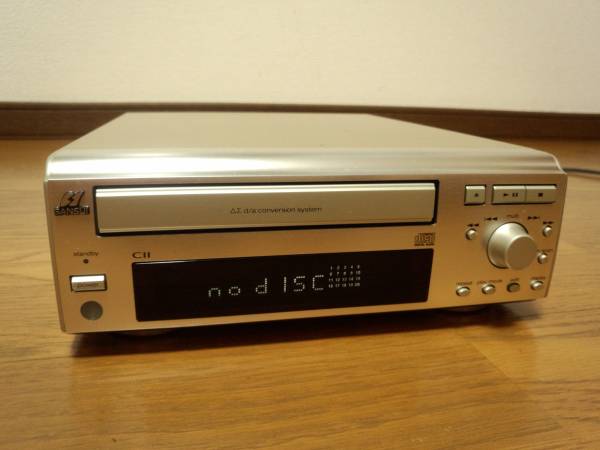 SANSUI C11 CDプレーヤー - BOSE プレーヤーブランド : CD トレー