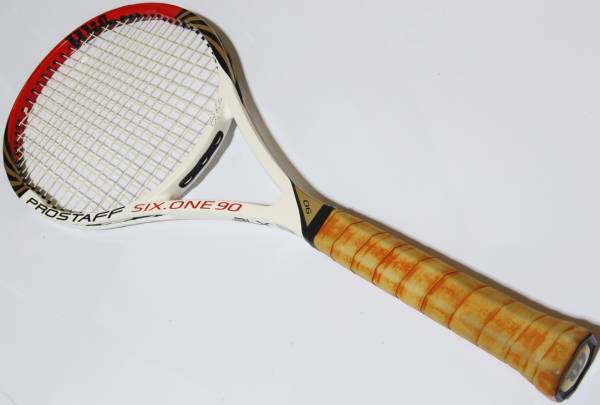 Wilson プロスタッフ PRO STAFF SIX.ONE 90 BLX フェデラー使用モデル