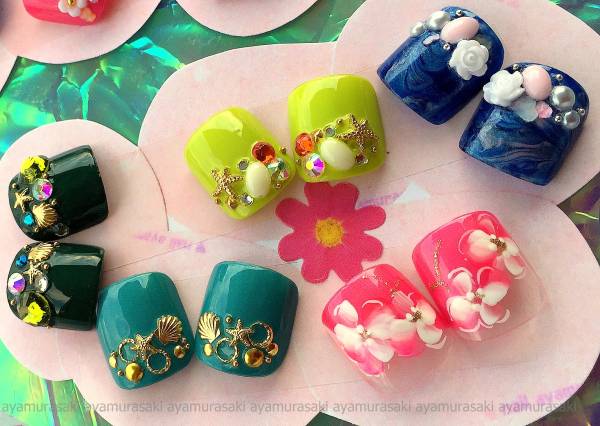 サイズ L カラフルペディキュア10セット 17春夏 足の爪フットネイルチップ 脚親指用大量ピンク青赤黄色オレンジ花柄ビジュー等 3d 売買されたオークション情報 Yahooの商品情報をアーカイブ公開 オークファン Aucfan Com