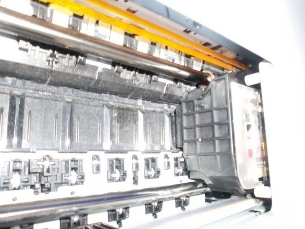 ☆J032275☆ジャンク品⁄EPSON⁄GP-710⁄ヘッドあり⁄通電可 ☆J032275☆ジャンク品⁄EPSON⁄GP-710⁄ヘッドあり⁄通電可