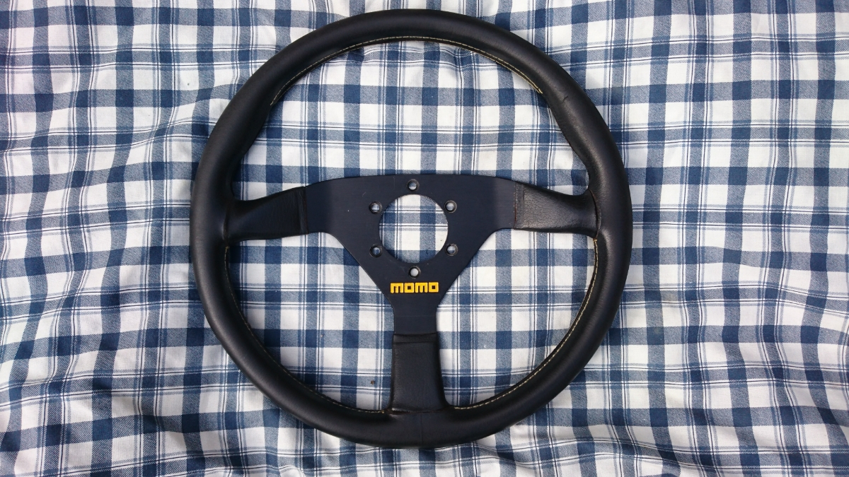 モモ(Momo) ステアリング MOD.08 35パイ BK M-59 モモ コルセ 35パイ 