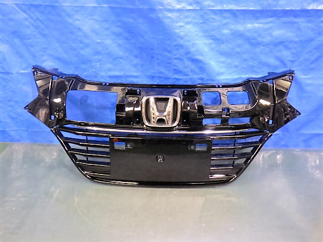 L443　ヴェゼル　RU1　RU2　グリル　71121-T7B-Z01-M1