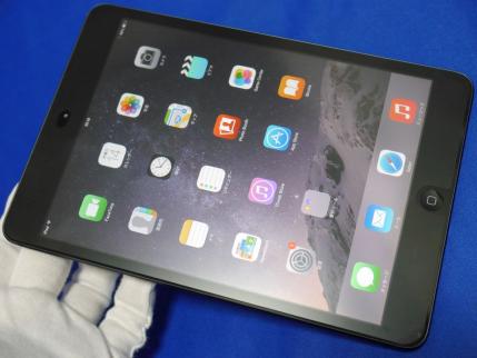 ●美品●apple iPadmini wifi 16GB●ブラック モデルA1432