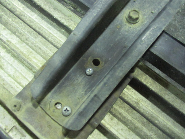 ランクル80　後期　純正サイドステップ　つや消し黒　中古品