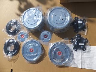 r215851572