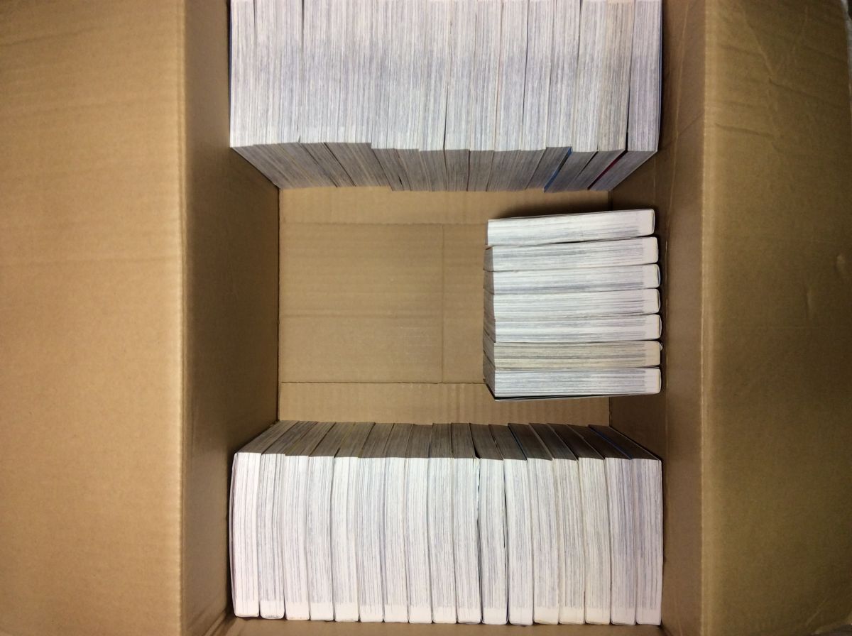 【1円スタート】ゴルゴ13　さいとうたかお　40～184巻　漫画　コミック　セット　3ADX0102-031a /A3_2