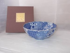 龍峰窯 三洋陶器のYahoo!オークション(旧ヤフオク!)の相場・価格を見る