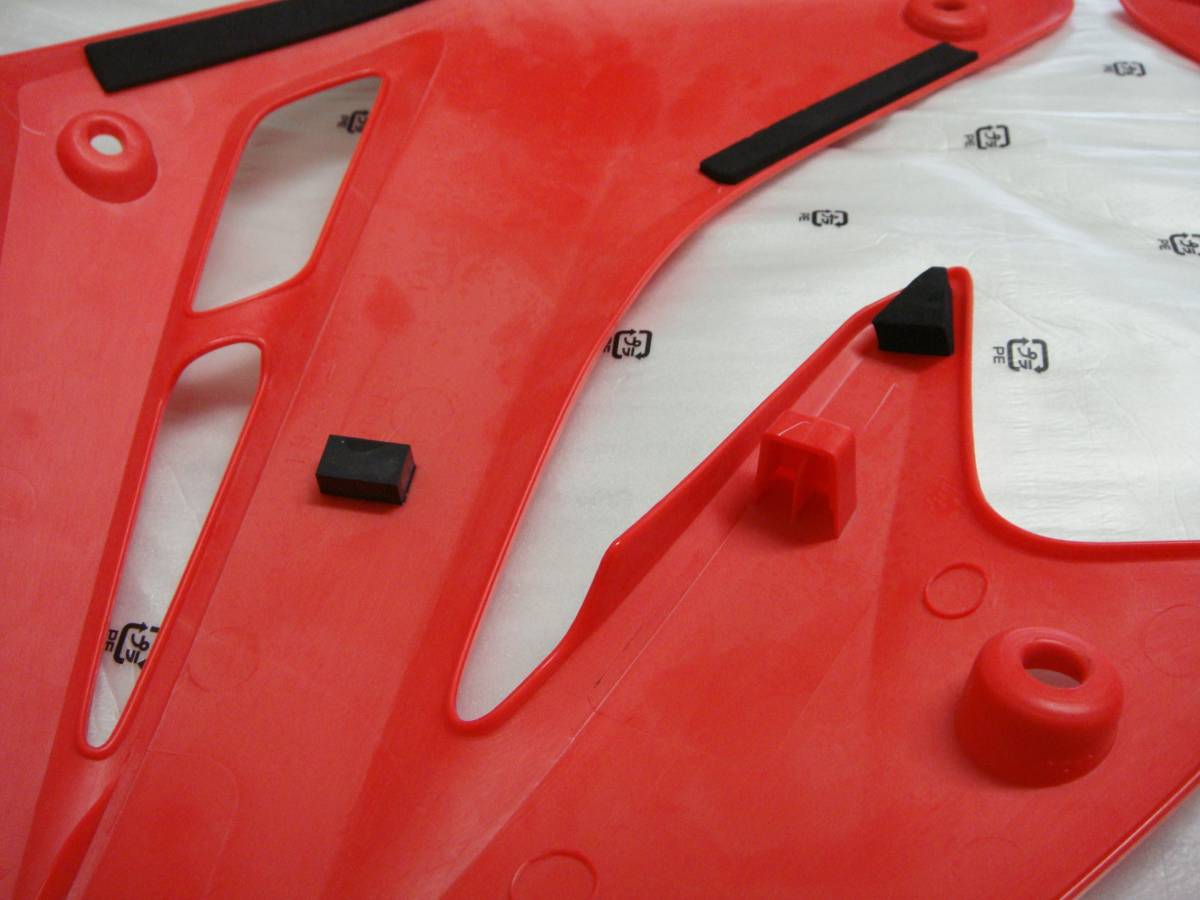 XR250 　MD30 シュラウド　左右セット　　