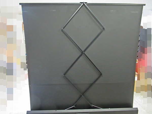 K1103◆EPSON　エプソン　携帯型ロールスクリーン（16：10）. 　ELPS25　引き取り可能　