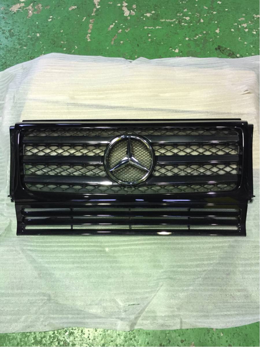メルセデスベンツ G550 W463 h26年 純正 フロントグリル カラー