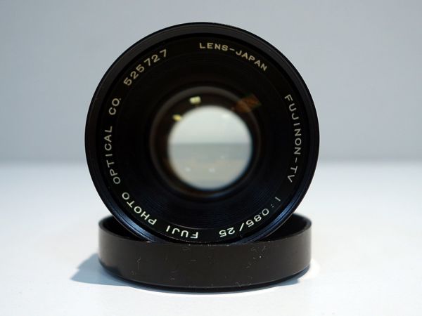 希少美品】 FUJINON-TV 1:0.85/25 単焦点レンズ CF25L cマウントレンズ