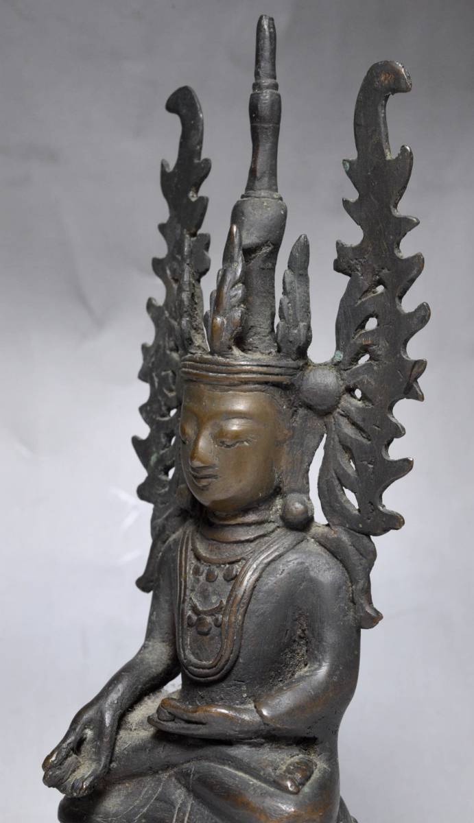 古銅 唐金 観音菩薩像 仏像 仏教美術 坐像 時代物 チベット密教 中国
