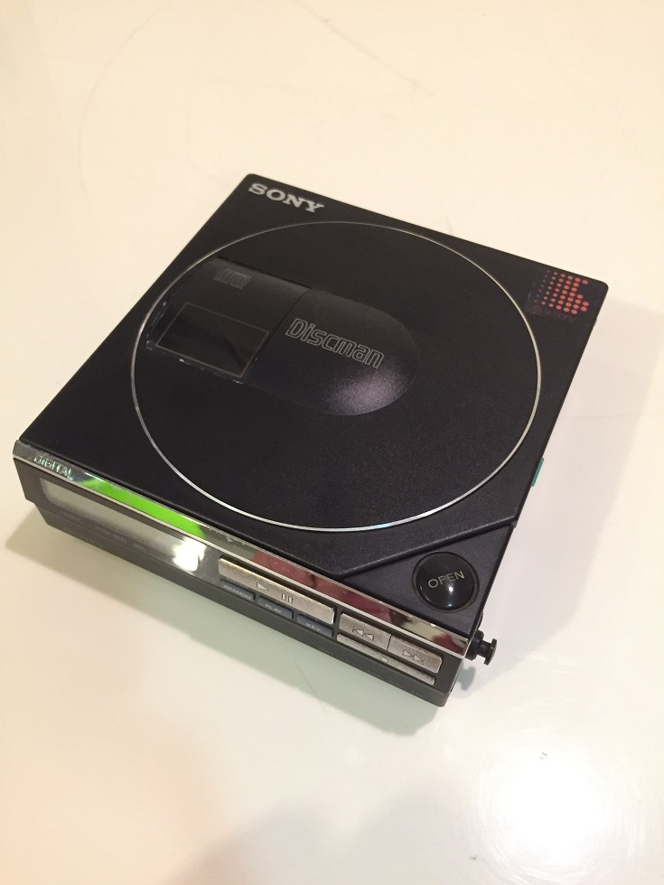 SONY ソニー Discman ディスクマン D-50 ポータブルCDプレーヤー