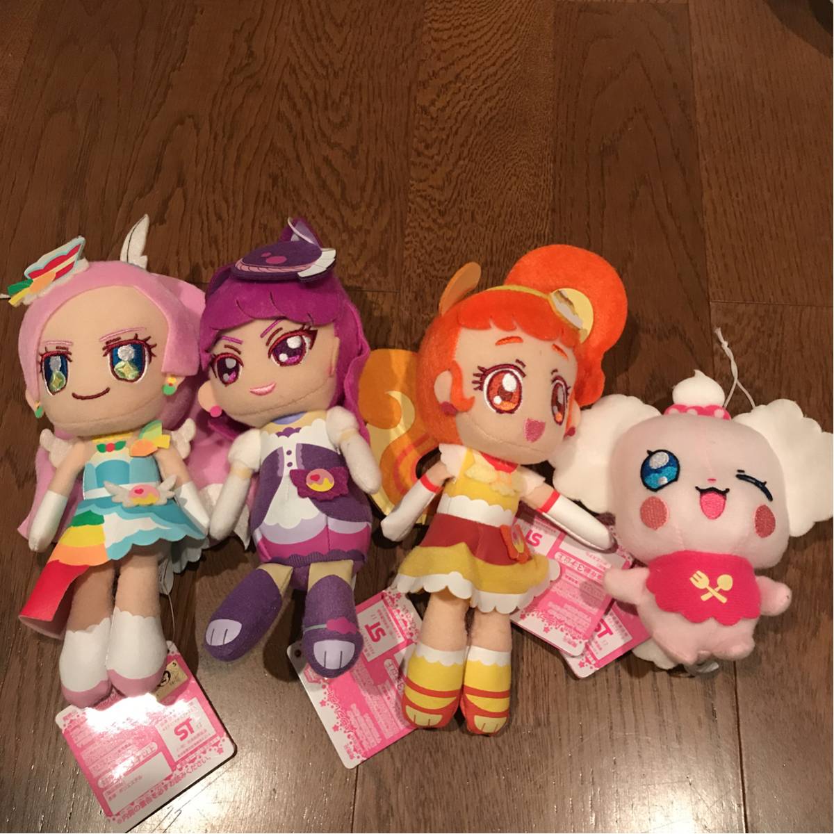 キラキラプリキュアアラモード ぬいぐるみ キュアマカロン メルカリ 4 