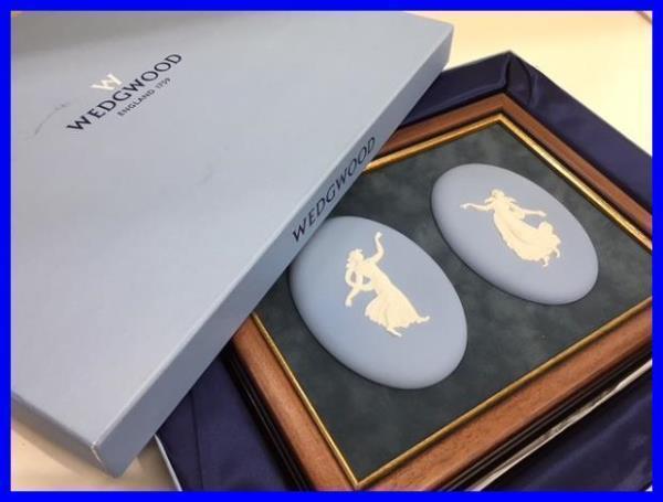 ★プラーク Wedgwood 2004年刻印　ジャスパー　ヨゴレ有　飾額　ウエッジウッド