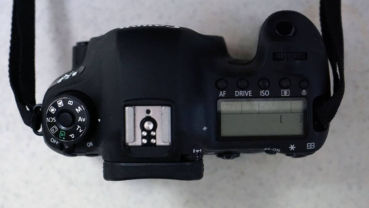 CANON EOS 6D 【ジャンク】Canon キヤノン EOS 6D ボディ【外装美品 