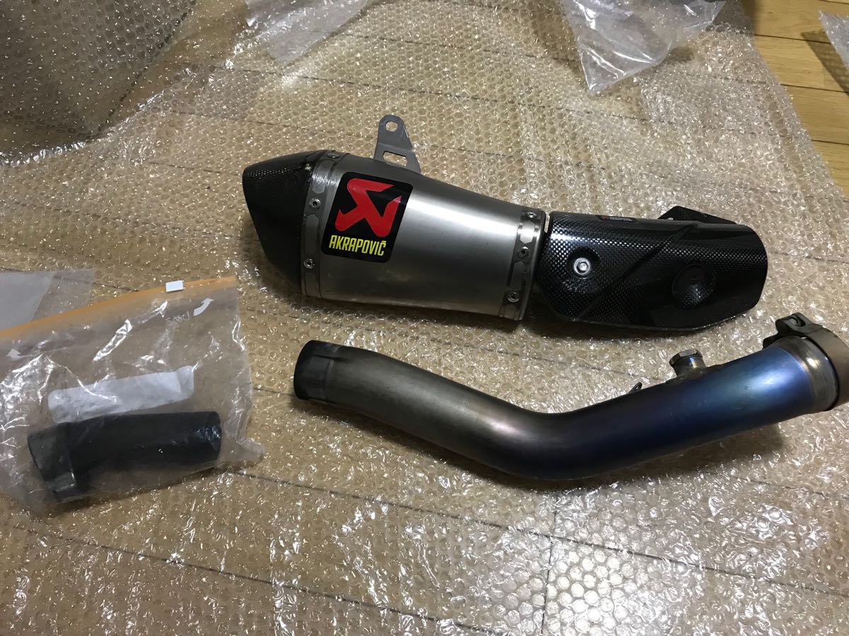 アクラポビッチ スリップオン チタンマフラー リンクパイプ付き！ZX