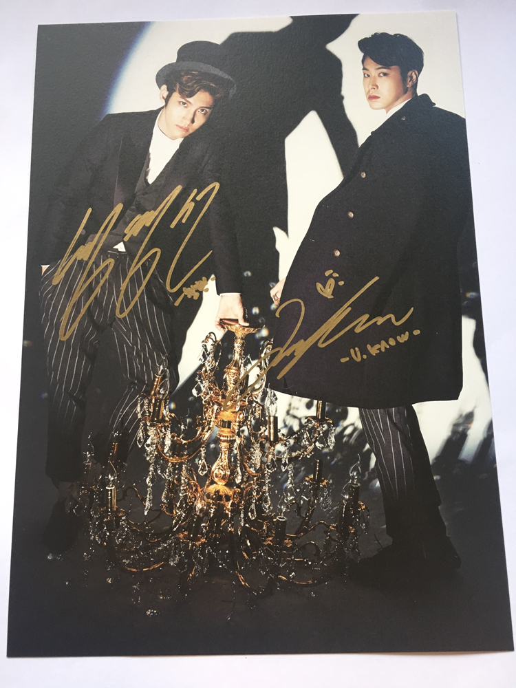 東方神起2人直筆サイン入り★公式A4サイズ写真④