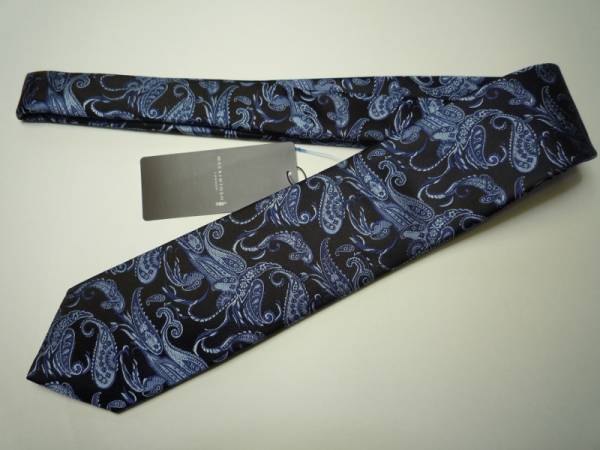 新品　MACKINTOSH LONDON マッキントッシュロンドン　素敵な柄のシルクネクタイ