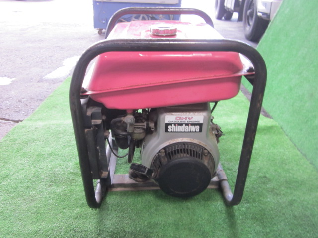 新ダイワ 発電機 EG2400実働 【公式通販】