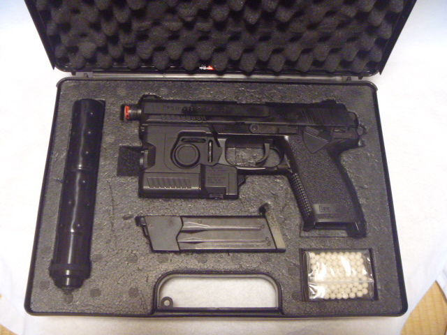 美中古品！！東京マルイ製SOCOM Mk23 ソーコムMk23固定