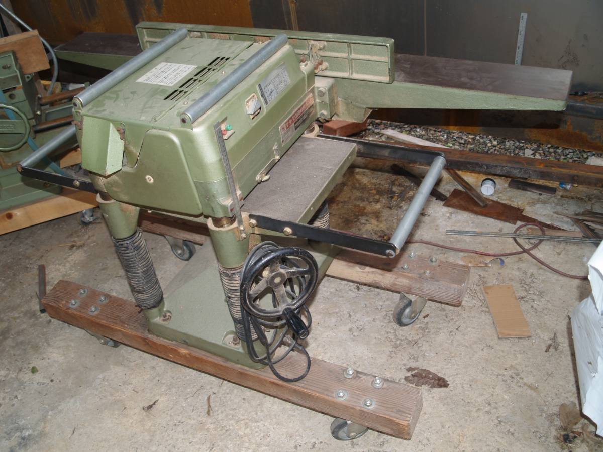 自動 マキタ 320 自動カンナ 100V 中古 90年1月製造 部品欠品あり