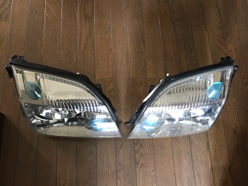 T30 エクストレイル 後期 純正 キセノン HID ヘッドライト ICHIKOH