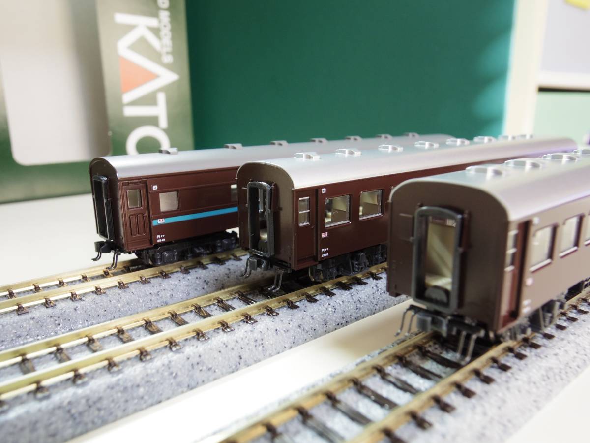 KATO 10-1423 特急 「かもめ」 中期編成 3両増結セット