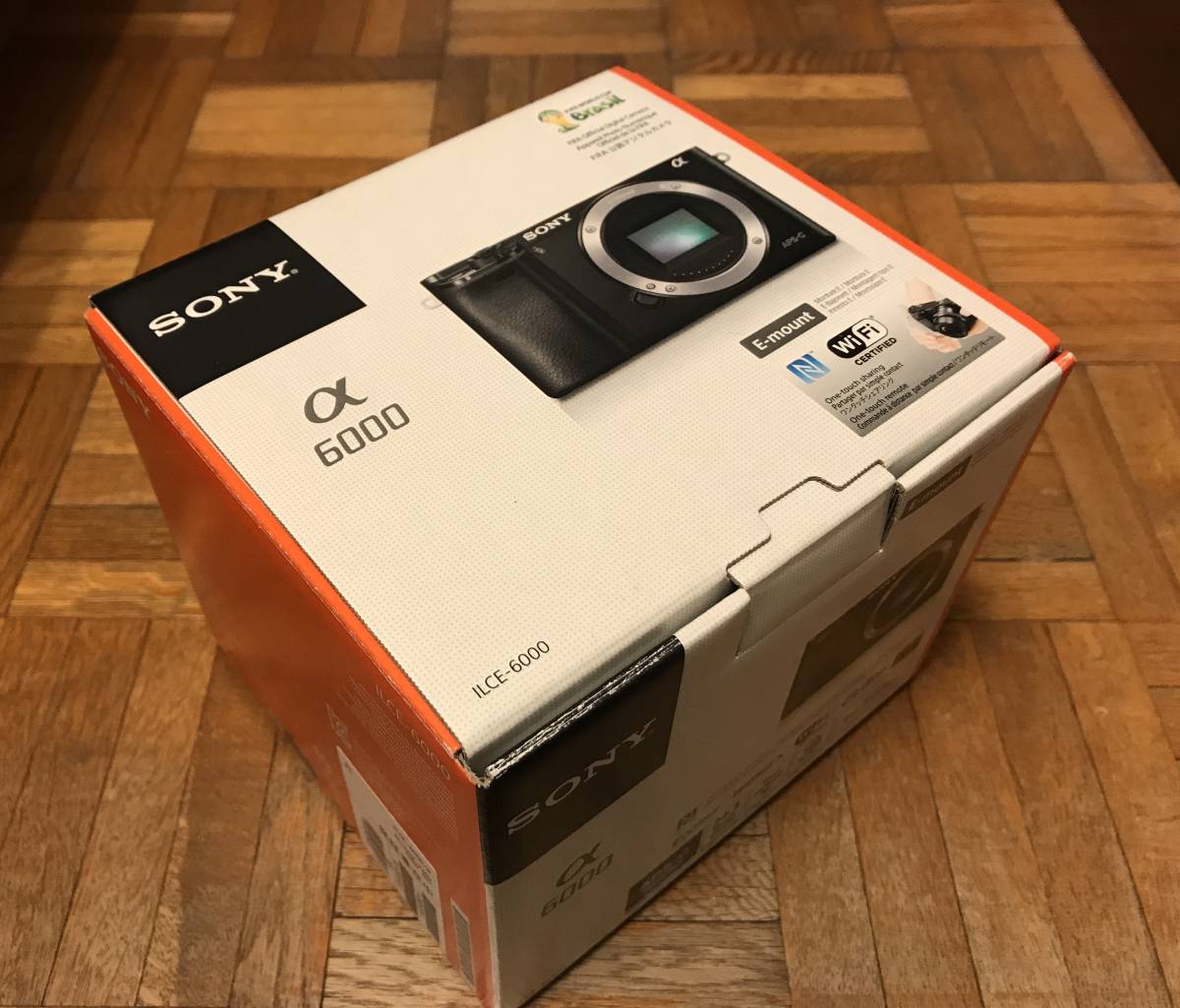 SONY α6000 ミラーレス一眼 カメラ【単焦点レンズ付き】 ミラー SONY α6000 ミラーレス一眼 カメラ【単焦点レンズ付き】 ミラー