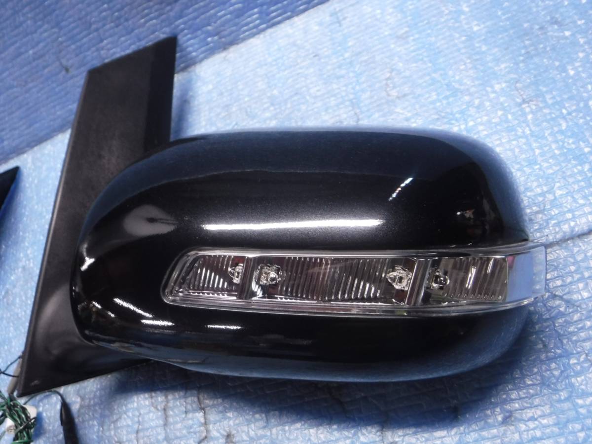 ウィッシュ ウィッシュZNE10G 左ドアミラー070ウィンカー