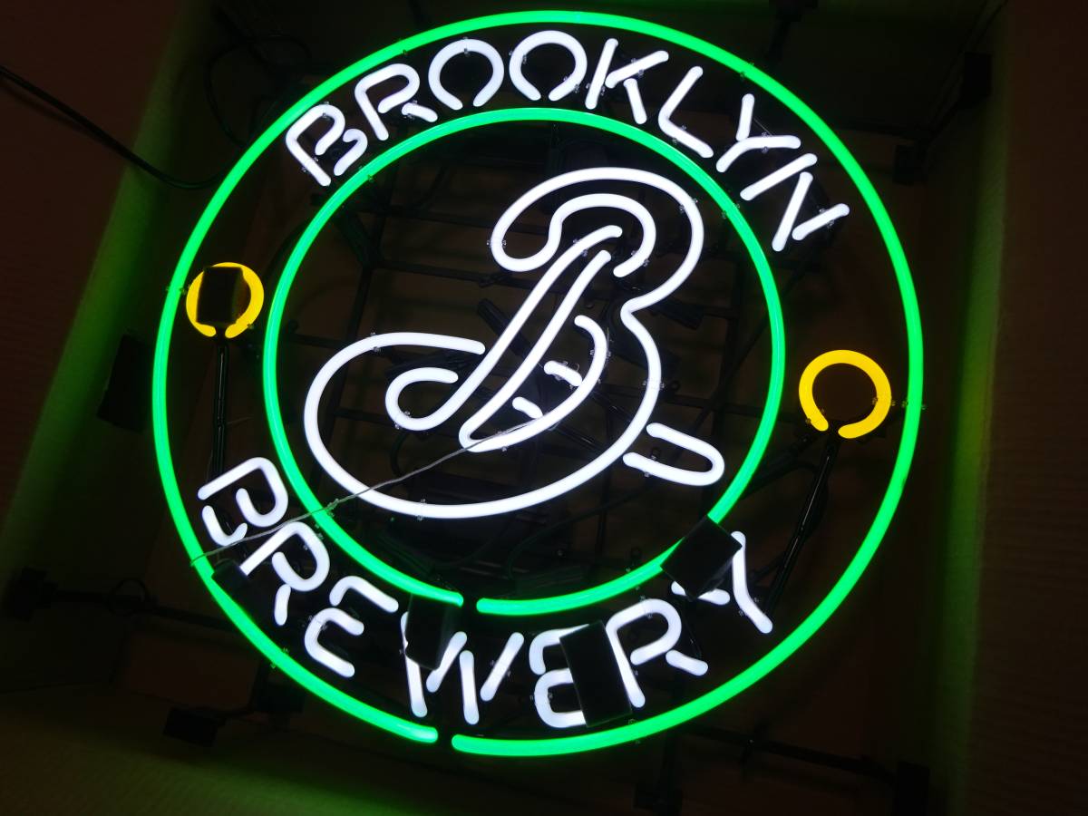 Brooklyn - neon sign Sign Neon | LED Brewery hi-res stock