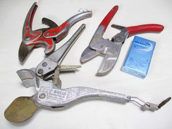 浦仲r324 HIT 簡易断水器【VPS25】・MCC 塩ビカッター【VC30】他☆3本  