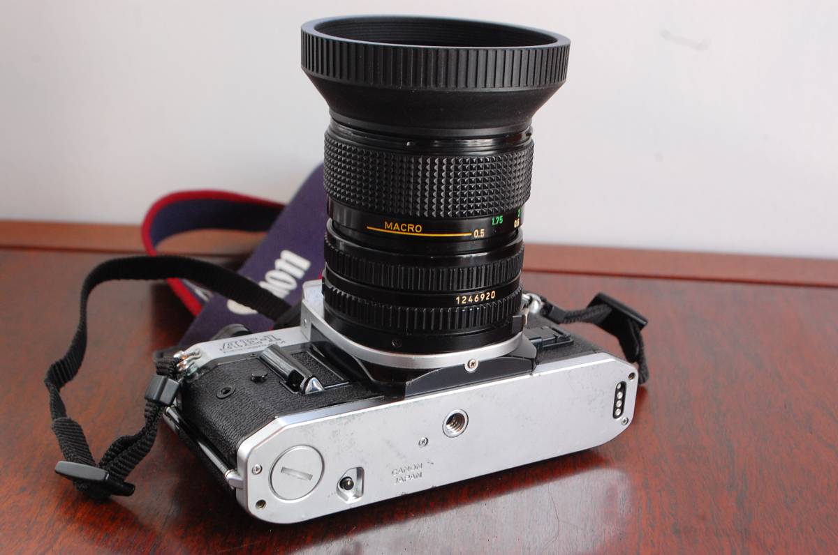 CANON キャノン フィルム 一眼レフ カメラ AE-1 レンズ付 LENS FD 35