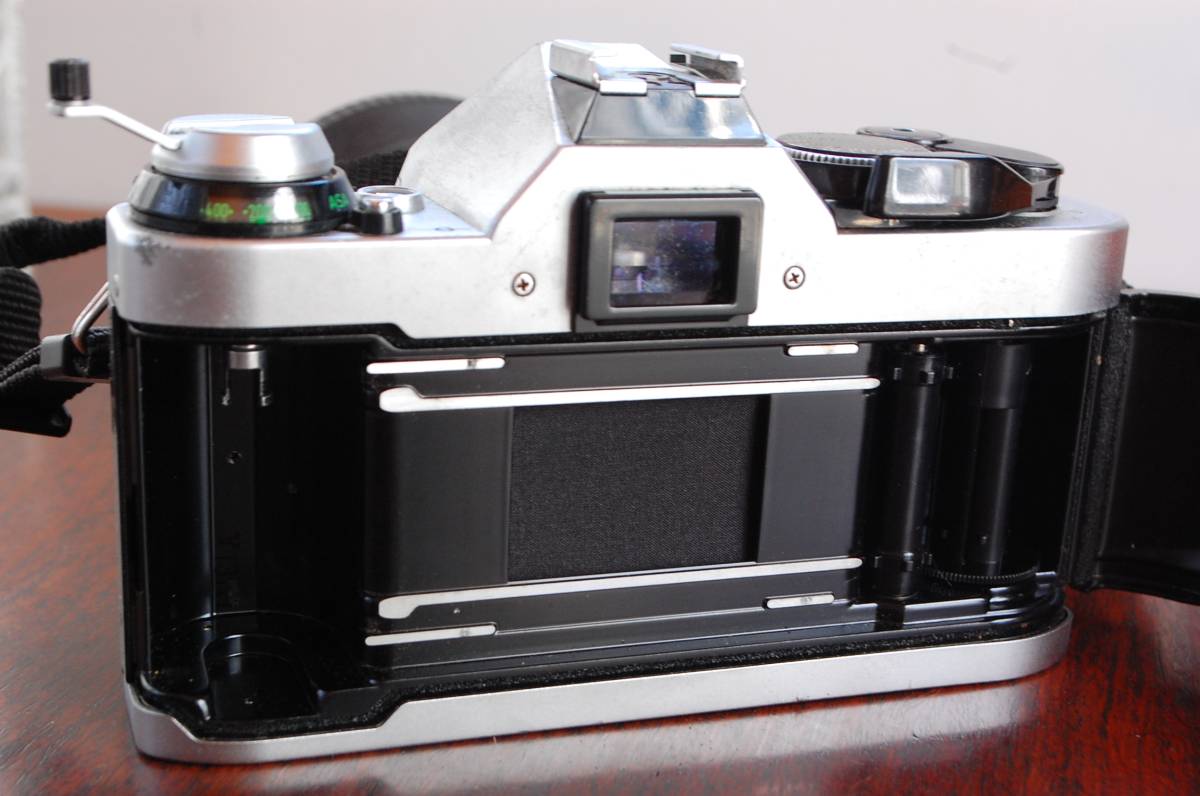 CANON キャノン フィルム 一眼レフ カメラ AE-1 レンズ付 LENS FD 35