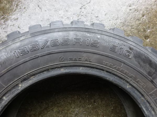 YOKOHAMA ADVAN MT-14 195⁄65R15 15インチ スパイクタイヤ 4本 YOKOHAMA ADVAN MT-14 195⁄65R15 15インチ スパイクタイヤ 4本