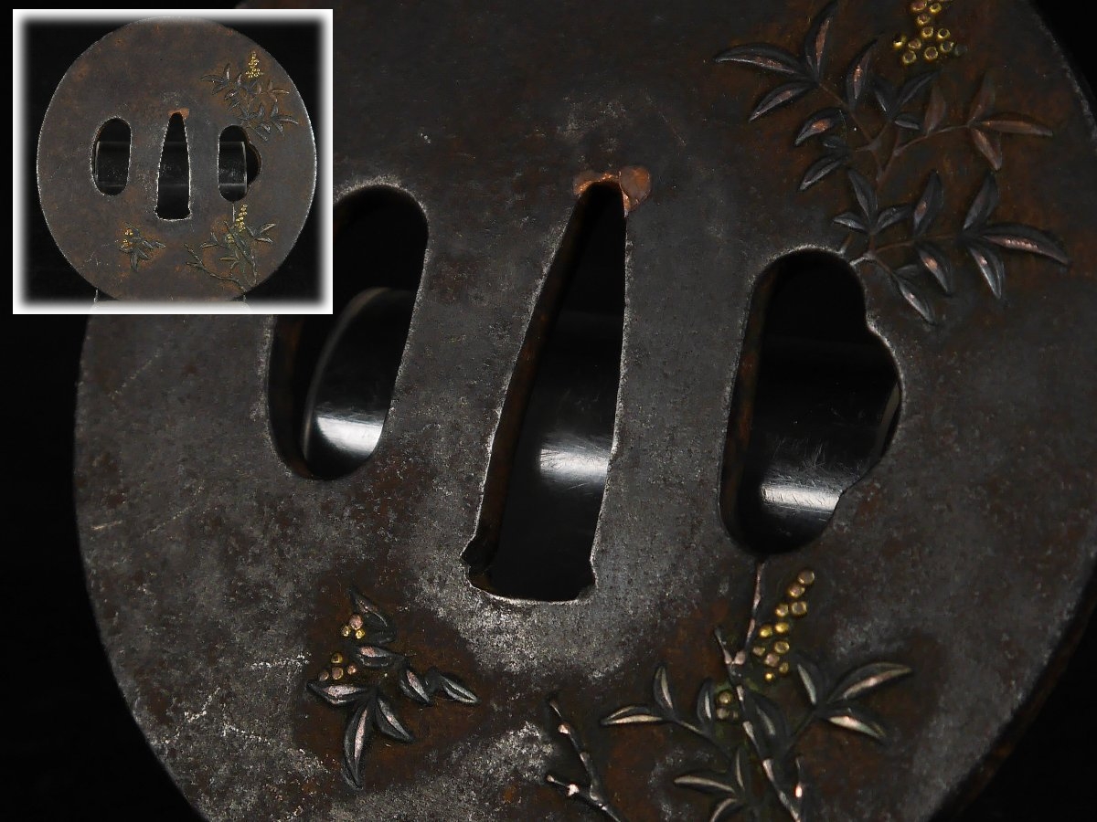 URA]極上/無銘/鉄地金象嵌花草文丸型鍔/114.0g/鐔/刀