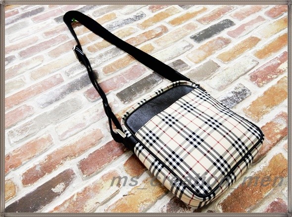 ◇バーバリーBURBERRY◇収納力◎ノバチェック柄ショルダーバッグMS1936