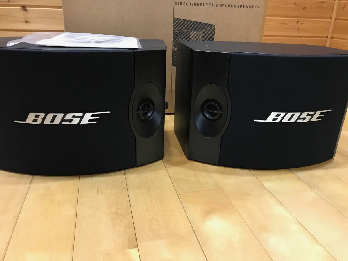 HOT，新品 ボーズ BOSE 301V スピーカー ペア 天吊り金具付き 品 地域限定(スピーカー本体)｜売買されたオークション情報、yahooの商品情報をアーカイブ公開 - オークファン BOSE