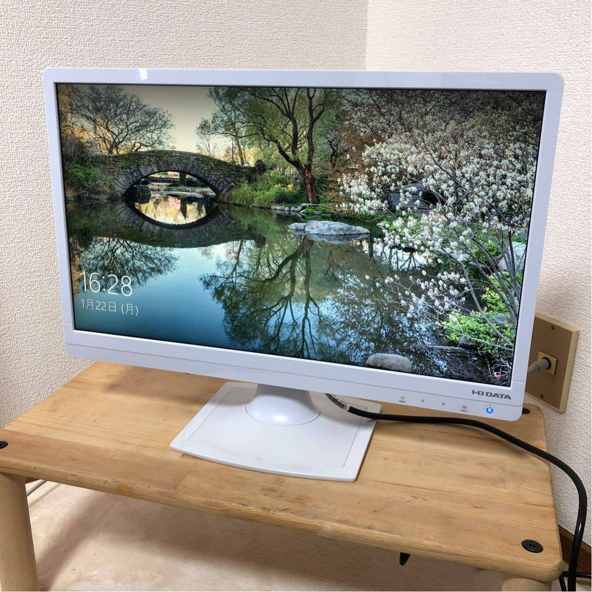 LCD-M4K491XDB 4K対応49型（可視領域48.5型） ワイド液晶 IODATA 49 
